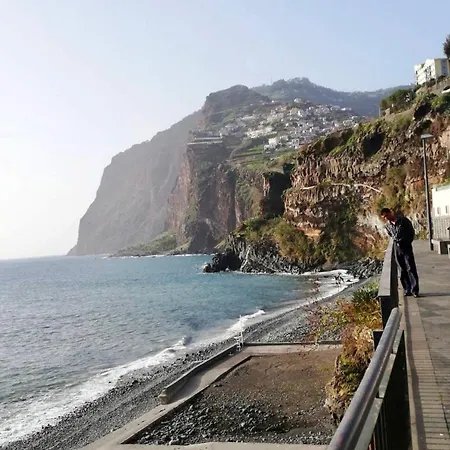 Danny's Seaside House Konukevi *